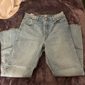 LEVIS RIBCAGE SPLIT FLARE JEANS